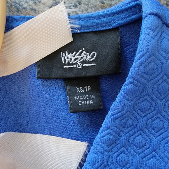 FIT AND FLARE DRESS - Picture 3 of 4